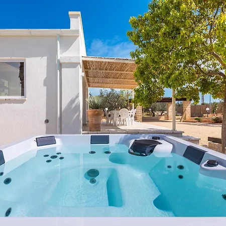 Salentoandmore - Con Jacuzzi Torre Pali